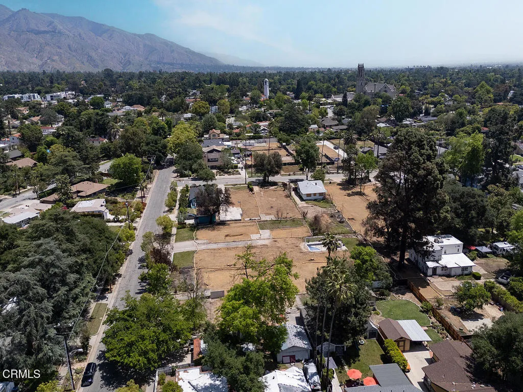 680 E Highland St, Pasadena, California 91104 home-pic-9